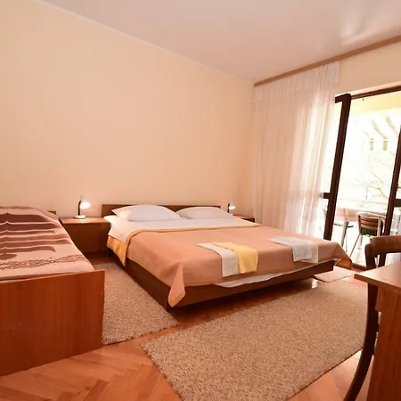 Ivan Apartment *