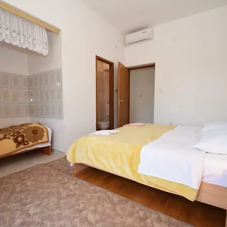 Apartment Ivan